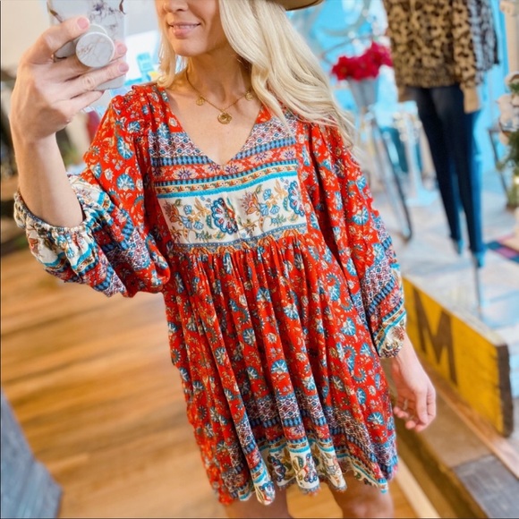 LOST IN THOUGHT TUNIC DRESS-
RED FLORAL - Picture 2 of 3